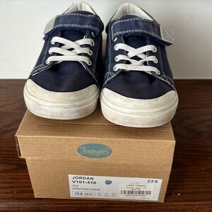 Footmates navy blue sneakers size 13
